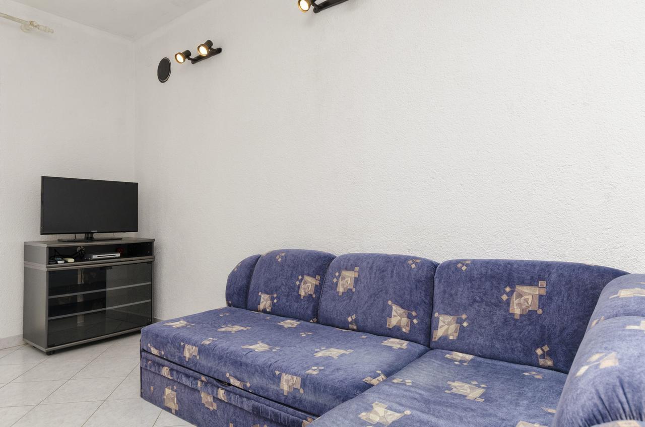 Mime Apartment Pirovac